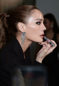 Janie-Tienphosuwan-(2)