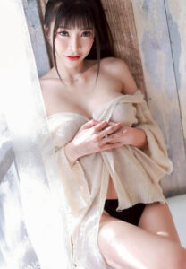 Puinun-Walaiporn-(10)