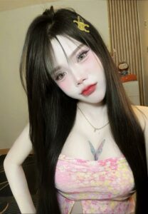 meena-amxta-015-Radiant