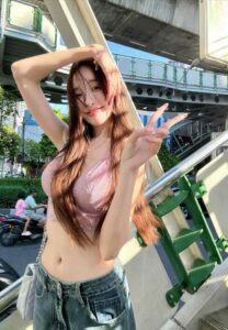 Pim-Kornkanok-024-Gorgeous