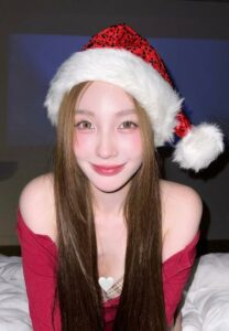 Pim-Kornkanok-029-Amazing