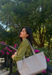 Goyyog-Arachaporn-033-Pretty