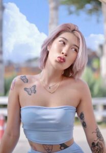 itsjinnyka-019-Delightful