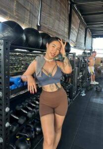 itsjinnyka-034-Elegant