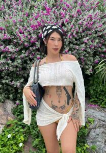 itsjinnyka-035-Charming