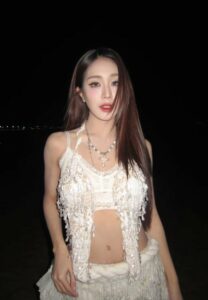 Mind-4EVE-024-Pretty