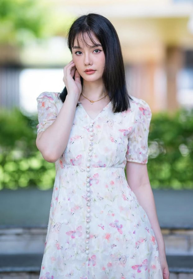 ภาพจาก Instagram ของ เบสท์ ชนิดาภา หมายเลข 4