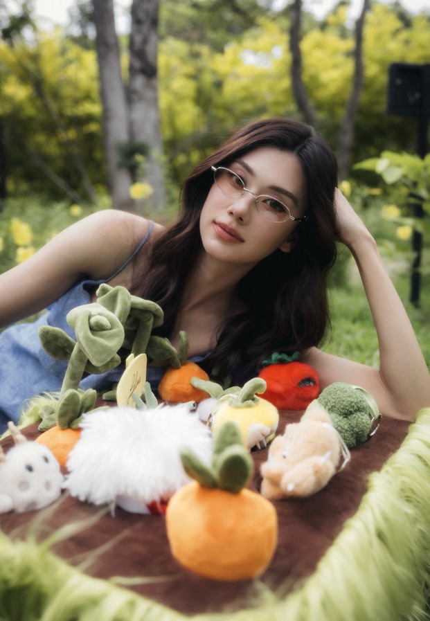 ลีน่า ลลินา ลุคถ่ายแบบ