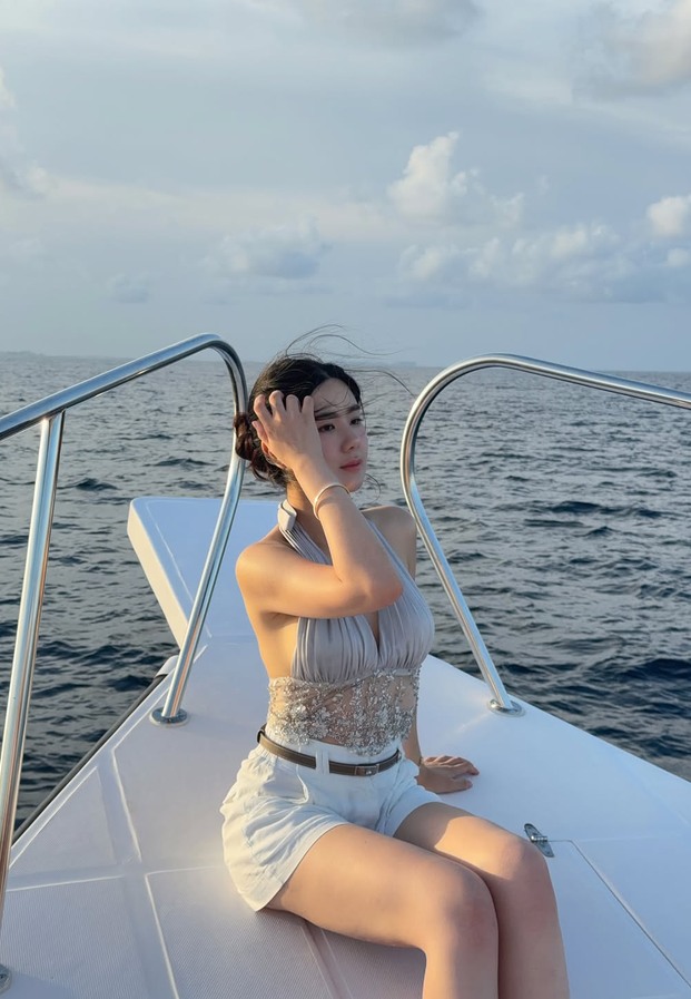 จากงานหน้ากล้องสู่ครีเอเตอร์