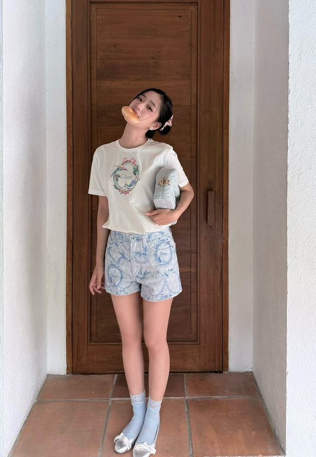 ช่องทางติดตาม Tu Tontawan บน Instagram ทางการ