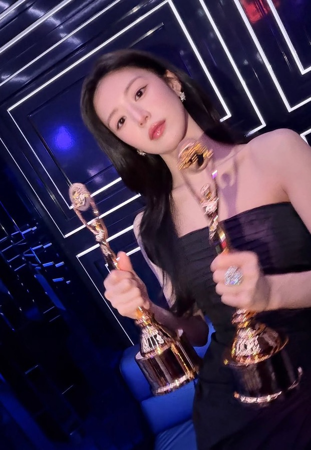 Go Youn-jung บนเส้นทางบันเทิงและวงการแสดง